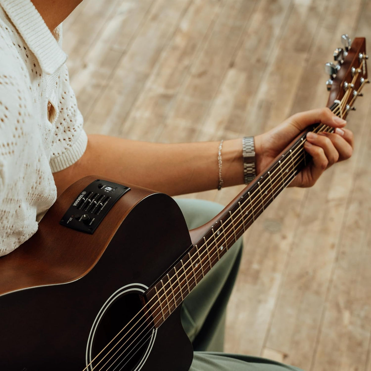 Yamaha FX400 SMOKY BLACK