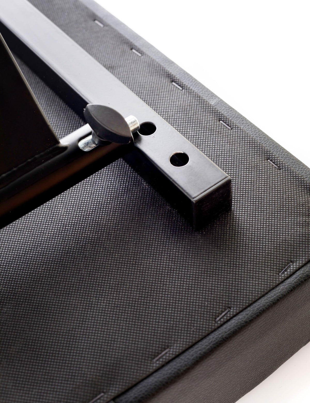 Bespeco SG9EX – Panchetta in metallo regolabile in altezza