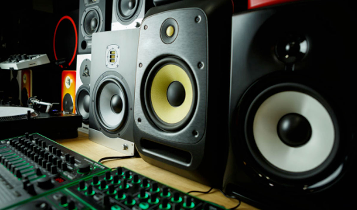 Monitor Studio