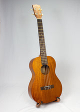 KALA MK-B Ukulele Baritono Classic