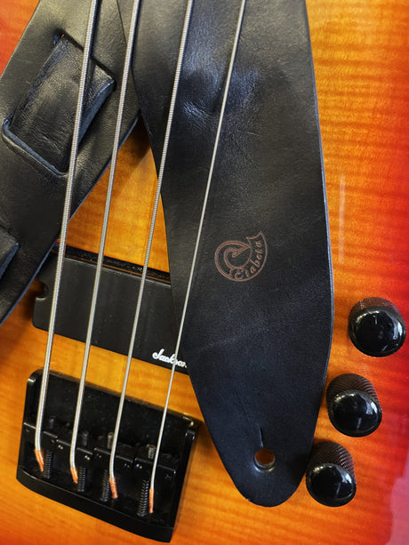 Etabeta - Tracolla in vera pelle - UNDER PRESSURE - Guitar Strap | Nero