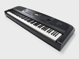 Yamaha DGX670 con supporto e pedaliera