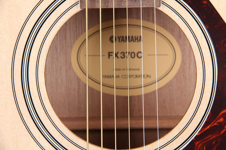 Chitarra acustica elettrificata - YAMAHA FX370C Natural